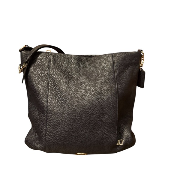 Coach - Picture 4 of 6